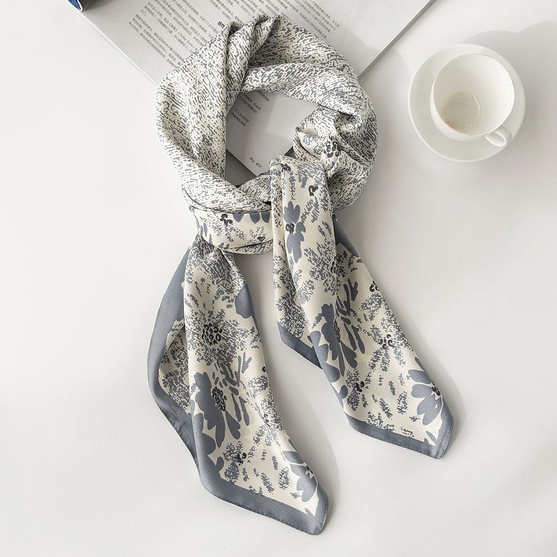 Elegant Silk Scarf Spring Matching Shirt Elegant Silk Scarf Spring Matching Shirt